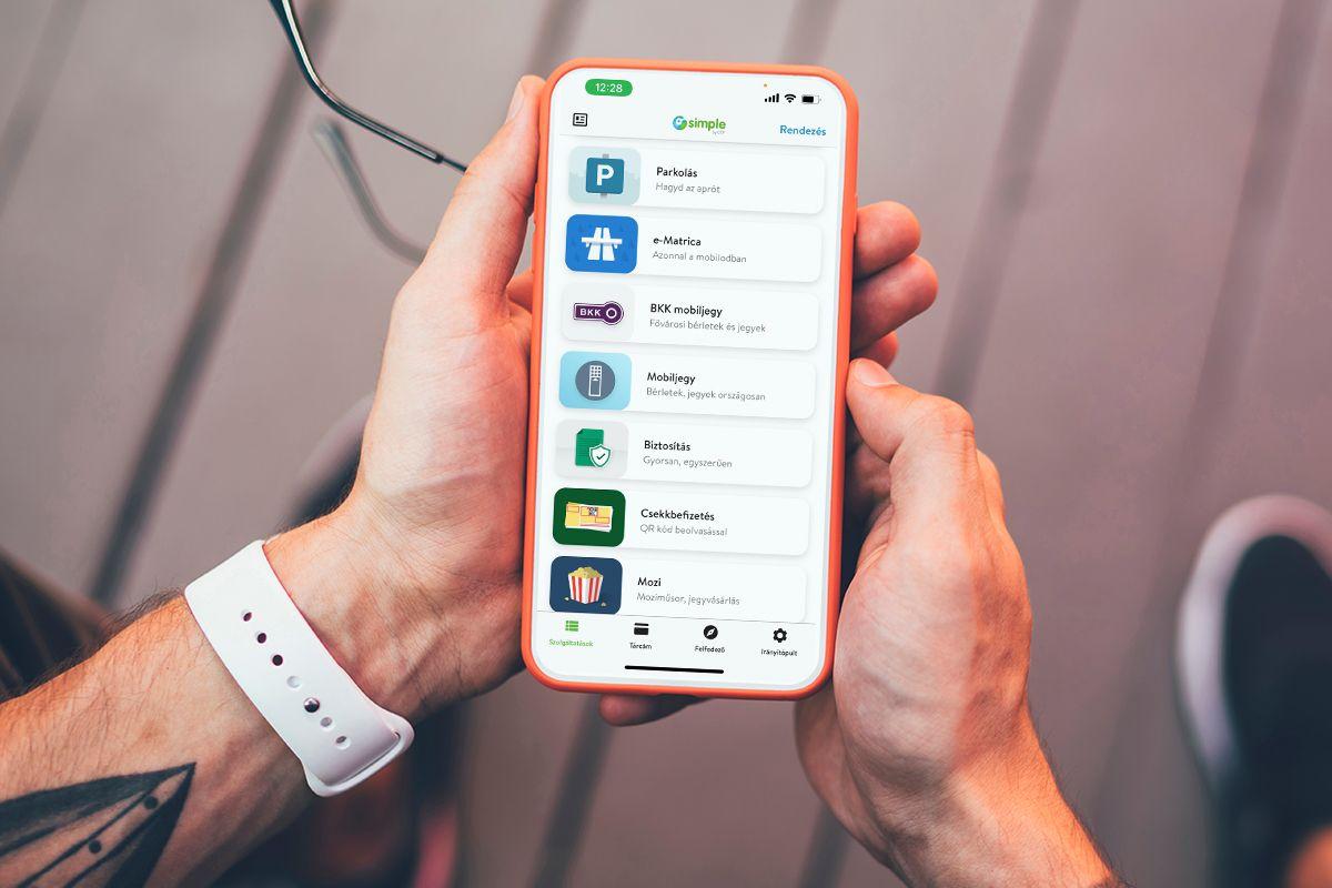 Hárommillió közelében a Simple, százezresével regisztálnak rá a magyarok