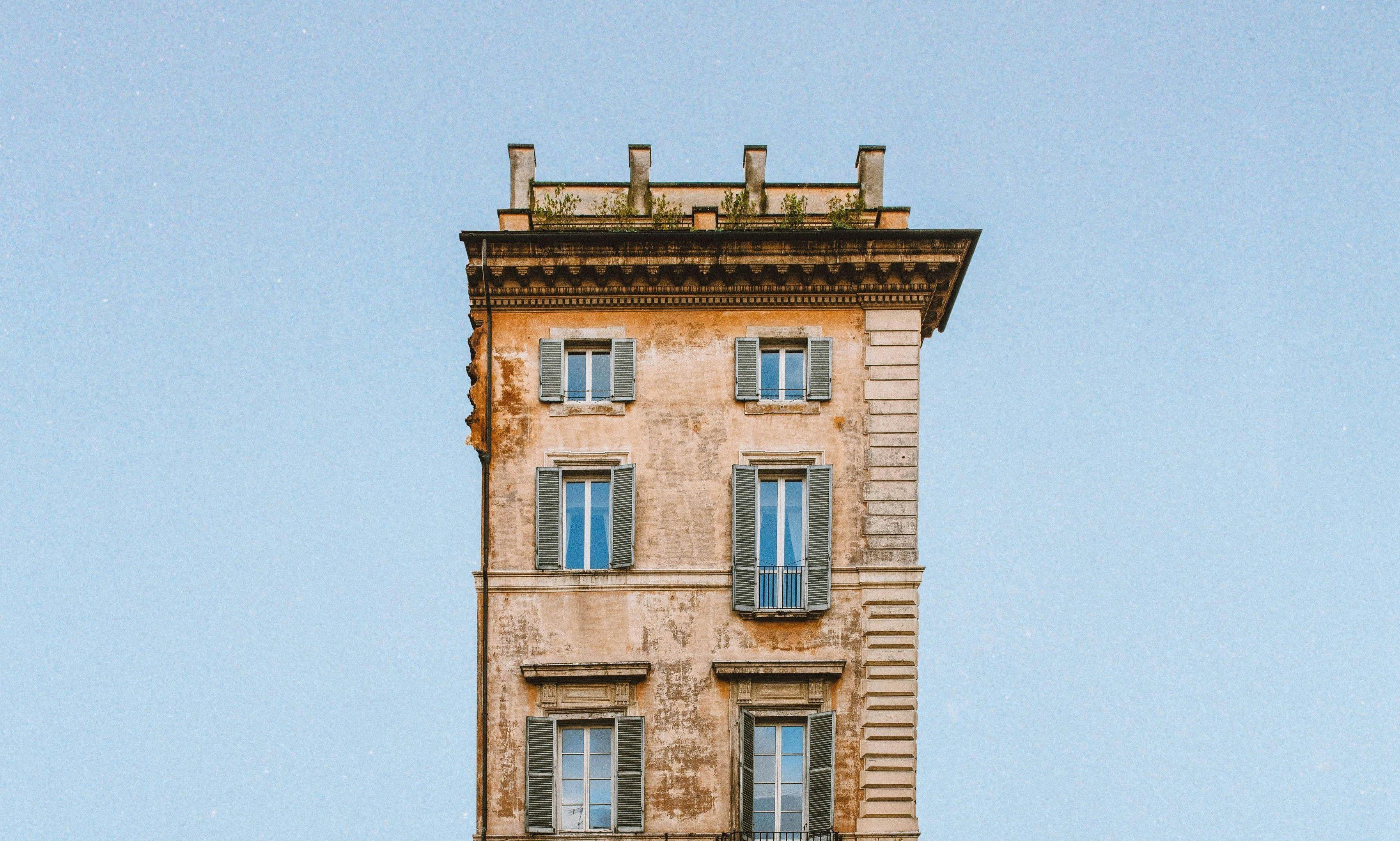 200 ezres és 3 milliós négyzetméteráron is vehetünk minilakást