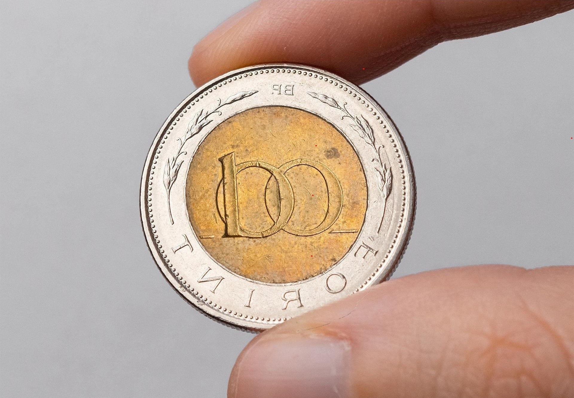 Így állnak a betéti kamatok a kamatcsökkentés után: hol érdemes lekötni a pénzünket?